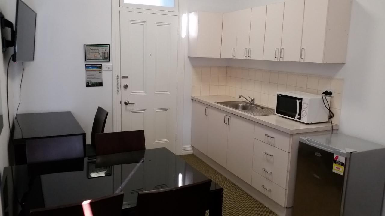 Wallaby Backpackers Hostel Perth - Note - Valid Passport Required To Check In - Exteriér fotografie
